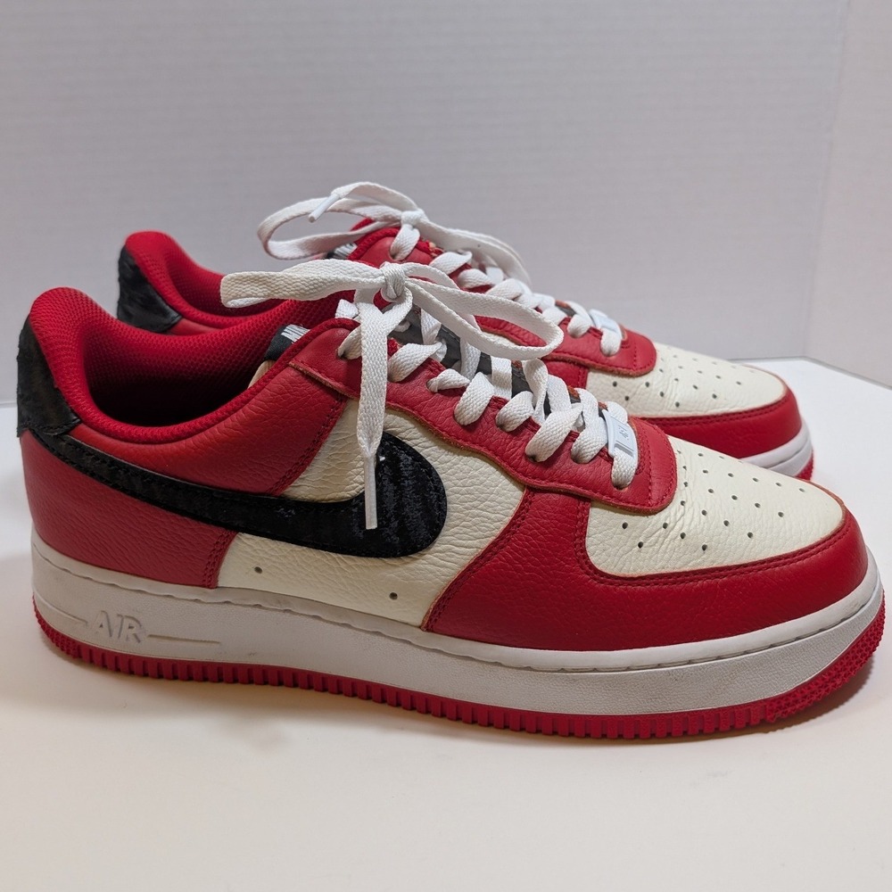 Nike Air Force 1 Low Red White Black DV3892-900 Leather Sneakers Mens 9.5 Retro